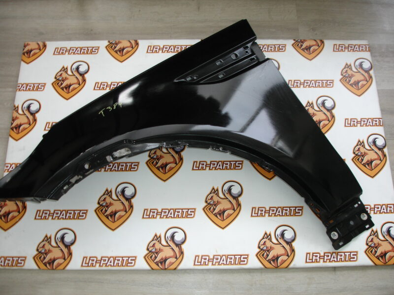 LR080200 Front left fender Land Rover Discovery 5 L462 (2017-) USED cost 295 € in stock 1 pcs.
