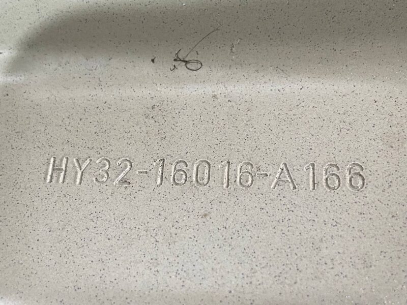 LR080200 Front left fender Land Rover Discovery 5 L462 (2017-) USED cost 295 € in stock 1 pcs.