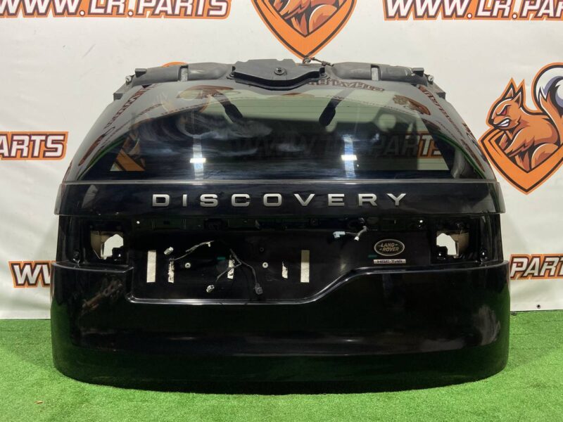 LR080287 Trunk lid with glass Land Rover Discovery 5 L462 (2017-) Used cost 500 € in stock 6 pcs.