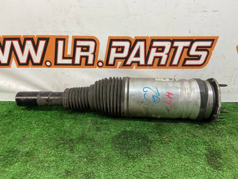 LR081564 Shock absorber front left Land Rover Discovery 5 L462 (2017-) Used cost 373 € in stock 6 pcs.