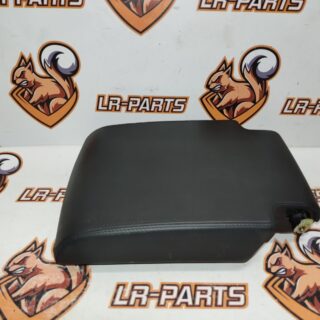 LR082436 Armrest Land Rover Discovery 5 L462 (2017-) used cost 204,1 € in stock 1 pcs.