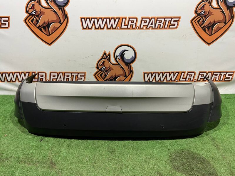 LR083022 Rear bumper Land Rover Discovery 5 L462 Used cost 300 € in stock 2 pcs.