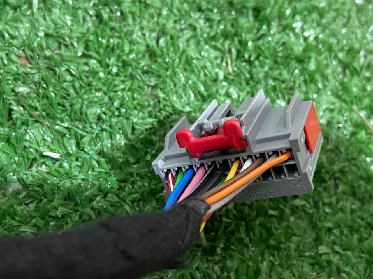 LR083164 Exterior right mirror (blind zones, electrochrome, heating) Land Rover Discovery 5 Used - Image 15