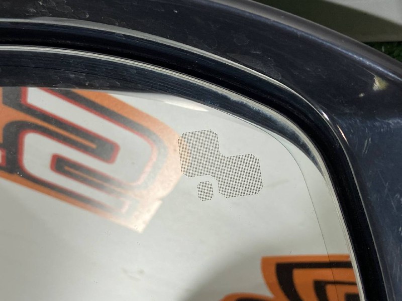 LR083164 Exterior right mirror (blind zones, electrochrome, heating) Land Rover Discovery 5 Used cost 600 € in stock 1 pcs.