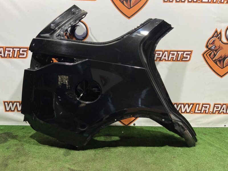 LR084290 Right rear quarter panel Land Rover Discovery 5 L462 (2017-) Used cost 666,66 € in stock 3 pcs.
