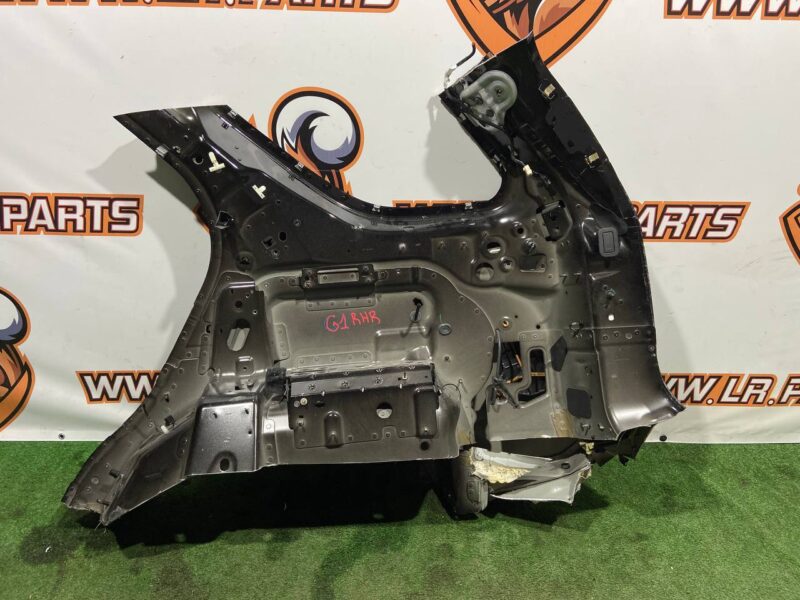 LR084290 Right rear quarter panel Land Rover Discovery 5 L462 (2017-) Used cost 666,66 € in stock 3 pcs.