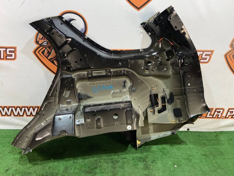 LR084290 Right rear quarter panel Land Rover Discovery 5 L462 (2017-) Used cost 666,66 € in stock 3 pcs.