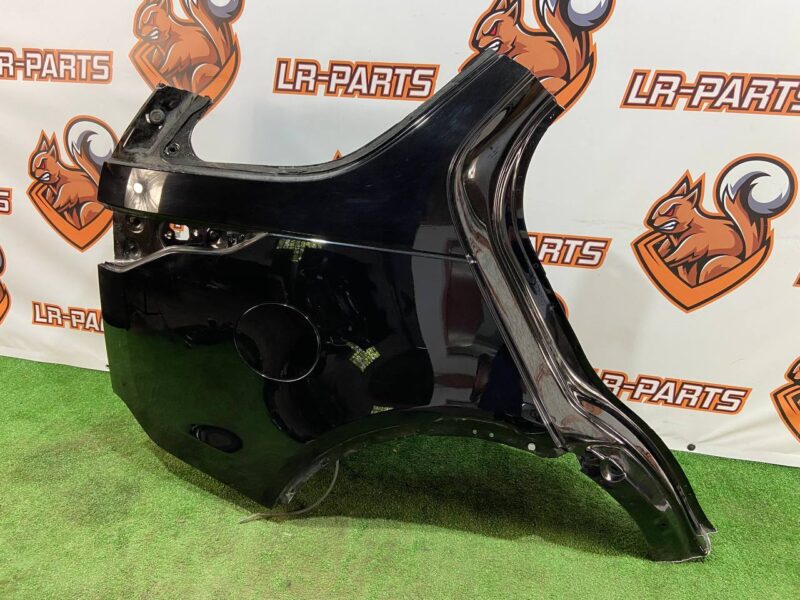 LR084290 Right rear quarter panel Land Rover Discovery 5 L462 (2017-) Used cost 666,66 € in stock 3 pcs.