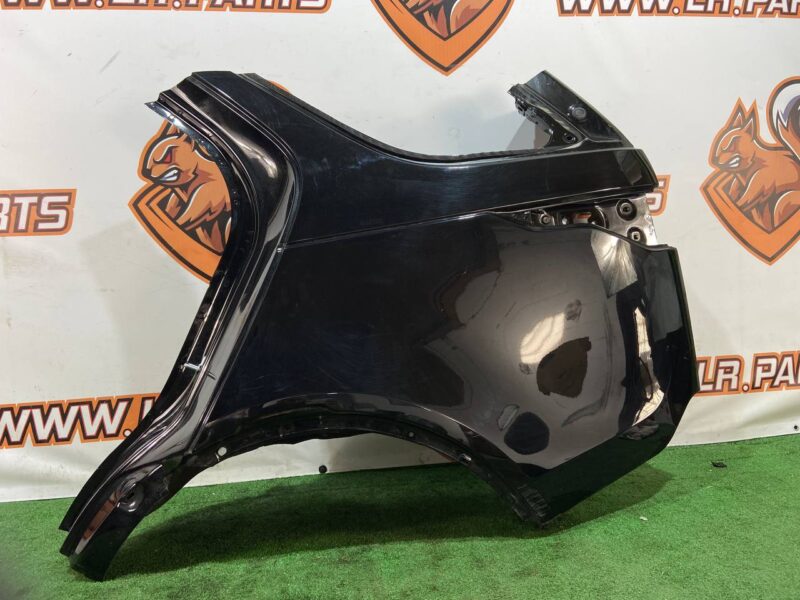 LR084291 Quarter rear left fender Land Rover Discovery 5 L462 used cost 500 € in stock 2 pcs.