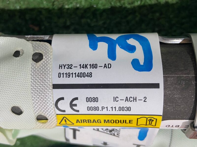 LR085975 Airbag left side curtain Land Rover Discovery 5 L462 (2017-) used cost 95 € in stock 4 pcs.