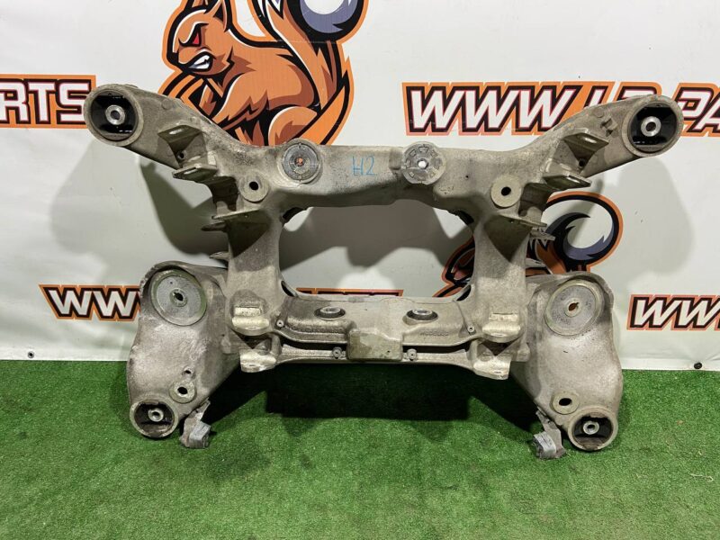 LR086154 Rear suspension beam Range Rover Sport L494 (2014-2022) Used cost 265 € in stock 3 pcs.