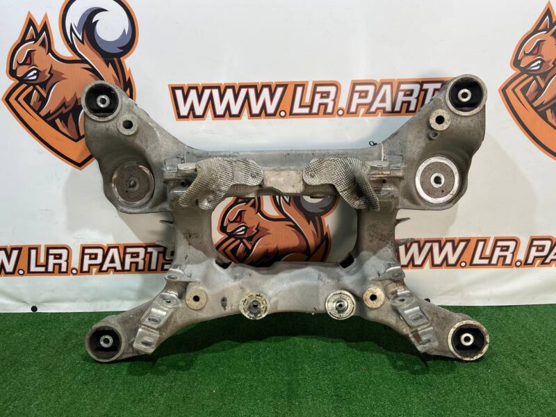 LR086154 Rear suspension beam Range Rover Sport L494 (2014-2022) Used cost 265 € in stock 3 pcs.