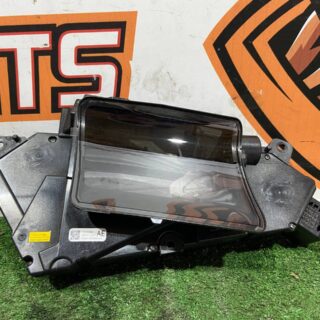 LR086331 Front display unit Range Rover L405 (2013-2021) USED cost 150 € in stock 1 pcs.
