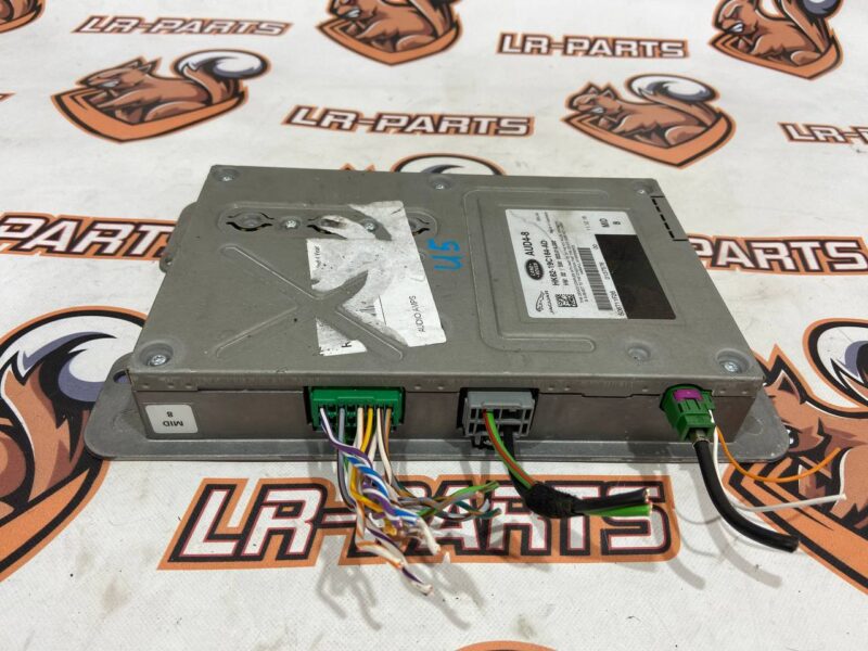 LR086409 Amplifier mid 8 Jaguar F-Pace X761 (2017-) used cost 450 € in stock 4 pcs.