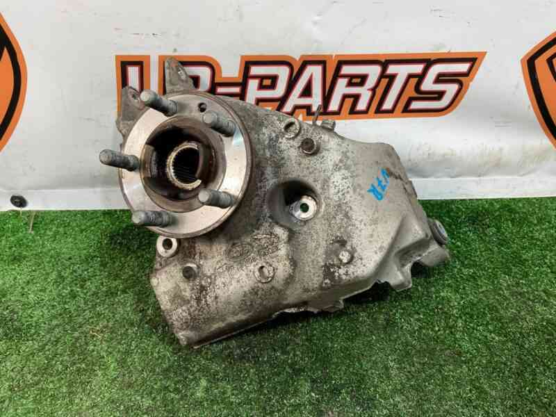 LR087649 Rear right axle Land Rover Discovery Sport L550 (2015-) Used cost 200 € in stock 4 pcs.