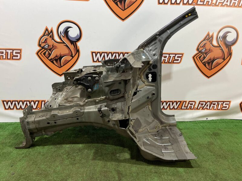 LR087697 Front right quarter Land Rover Discovery Sport L550 (2015-) Used cost 500 € in stock 4 pcs.