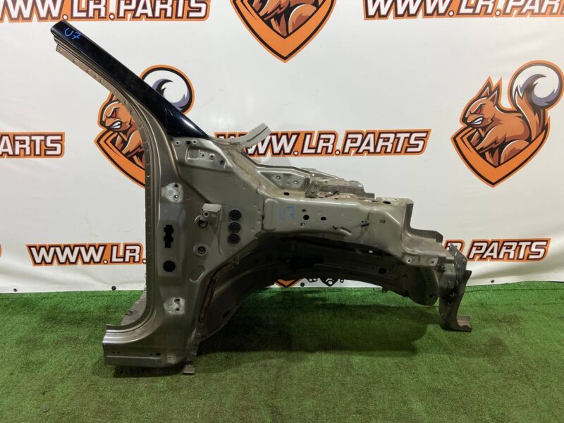 LR087697 Front right quarter Land Rover Discovery Sport L550 (2015-) Used cost 500 € in stock 4 pcs.