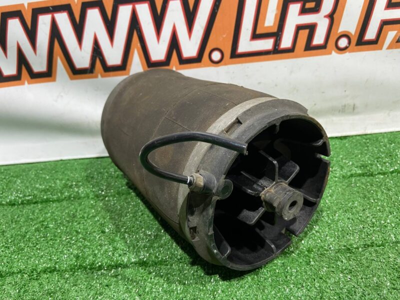 LR089235 Rear left/right air spring Land Rover Discovery 5 L462 (2017-) Used cost 140 € in stock 4 pcs.