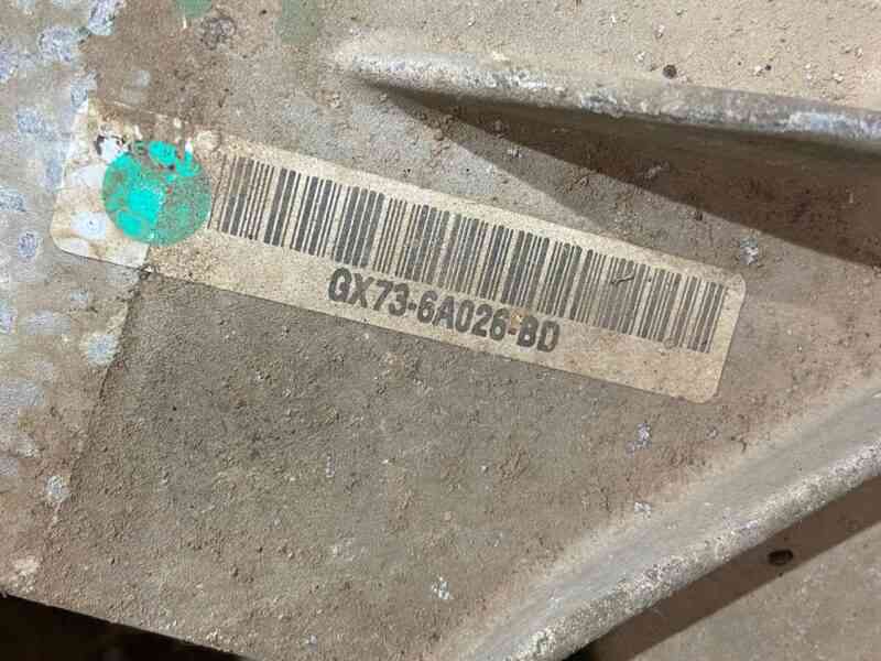 LR090486 Bracket 3.0 automatic transmission Range Rover Velar L560 (2018-) USED cost 150 € in stock 2 pcs.