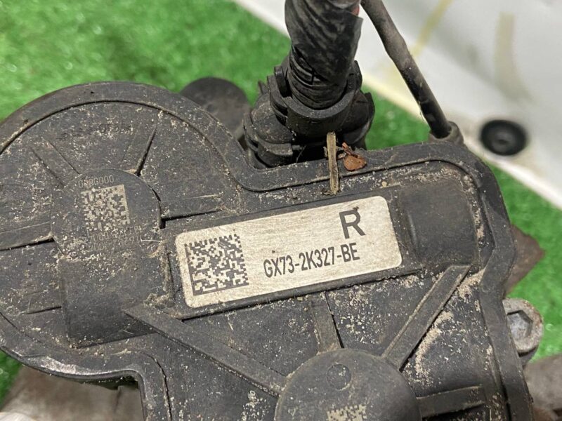 LR090703 Rear right caliper Range Rover Velar L560 (2018-) USED cost 150 € in stock 4 pcs.