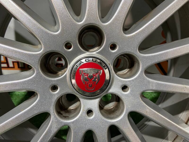 LR091517 Wheel drive Range Rover Velar, Jaguar I-Pace 7,5*18/5*108/45 CB 63.3 Used cost 175 € in stock 8 pcs.