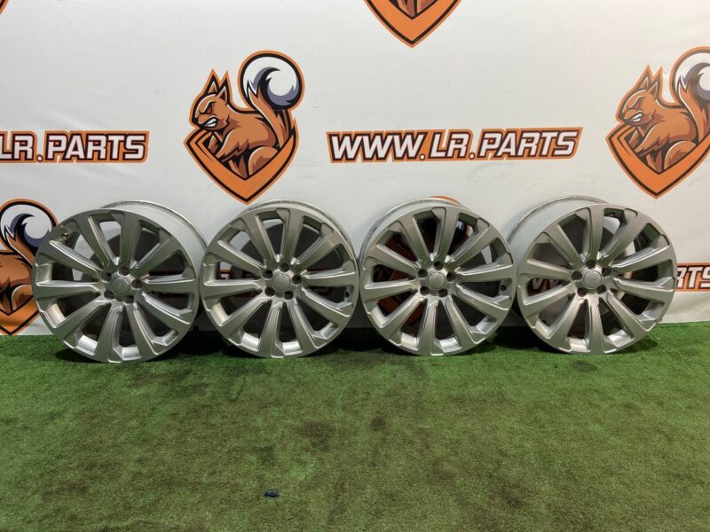 LR091543 Wheels R20 8,5x20CHx45 Range Rover Velar L560 Used cost 400 € in stock 4 pcs.