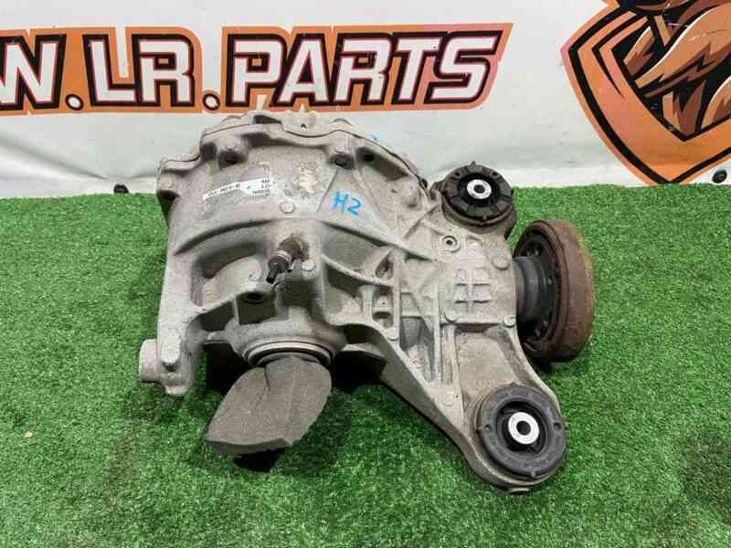 LR161840 Rear reducer Land Rover Discovery 5 L462 (2017-) used - Image 15