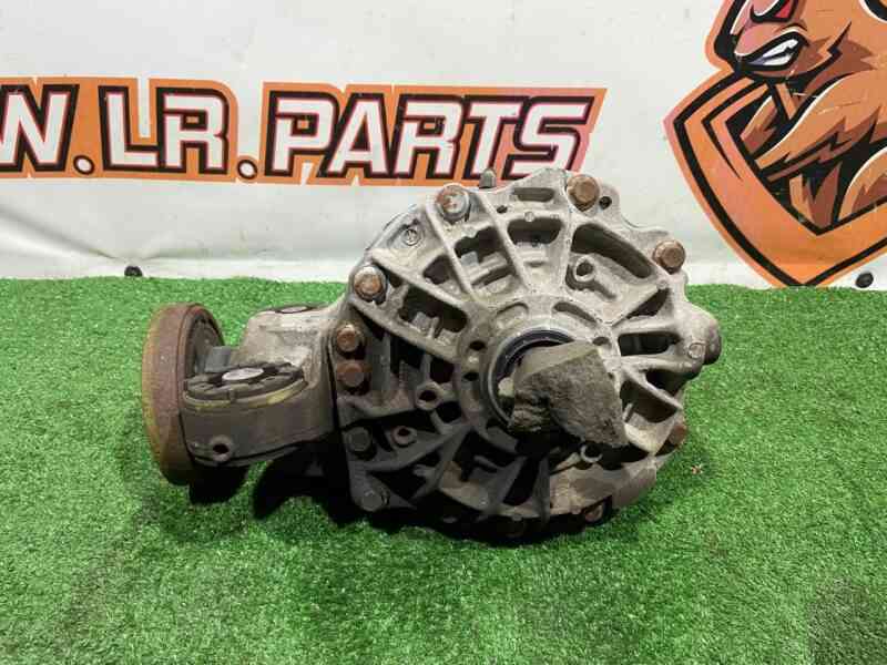 LR161840 Rear reducer Land Rover Discovery 5 L462 (2017-) used - Image 16