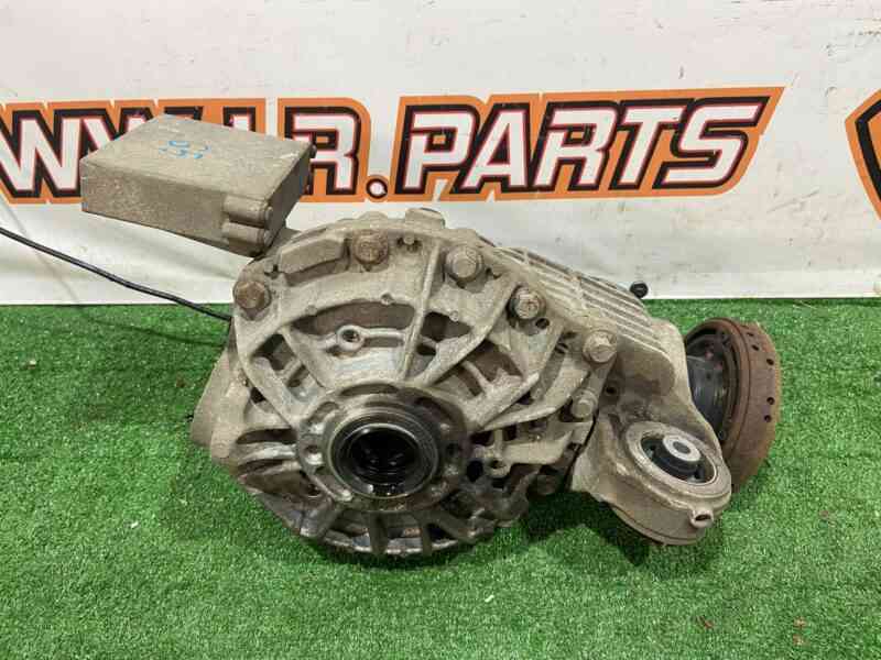 LR161840 Rear reducer Land Rover Discovery 5 L462 (2017-) used cost 465 € in stock 9 pcs.