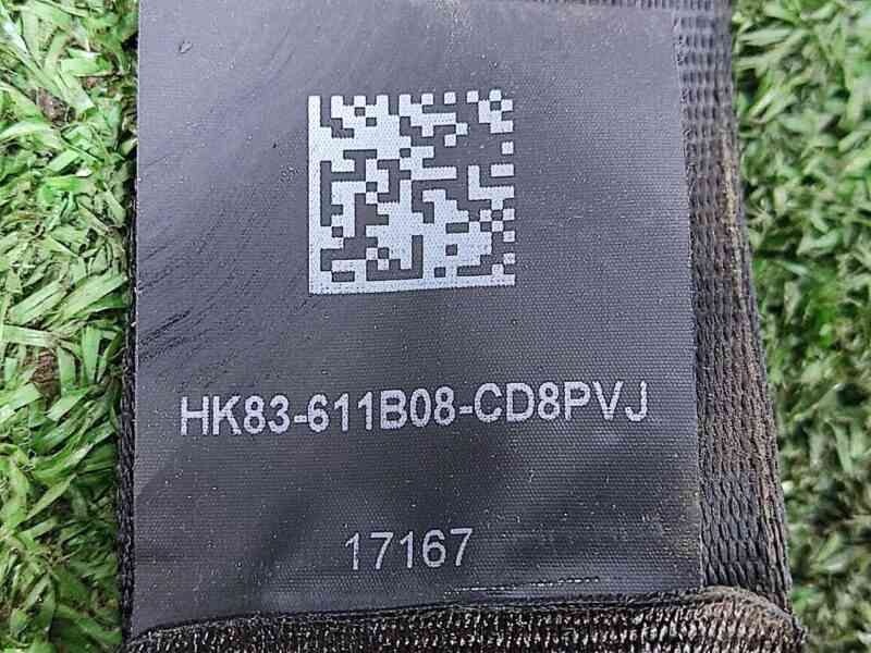 LR092511 Front right seat belt Range Rover Velar L560 (2018-) Used cost 150 € in stock 2 pcs.