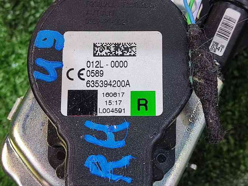LR092511 Front right seat belt Range Rover Velar L560 (2018-) Used cost 150 € in stock 2 pcs.