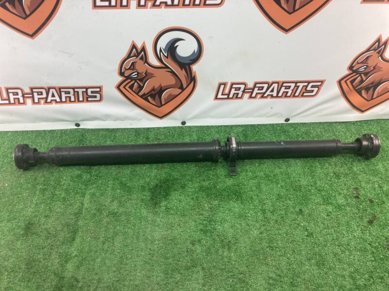 LR092694 Rear driveshaft Range Rover Velar L560 (2018-) USED cost 441 € in stock 7 pcs.