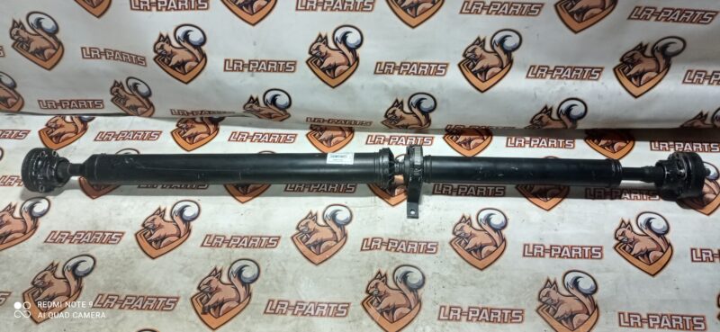 LR092694 Rear driveshaft Range Rover Velar L560 (2018-) USED cost 441 € in stock 7 pcs.