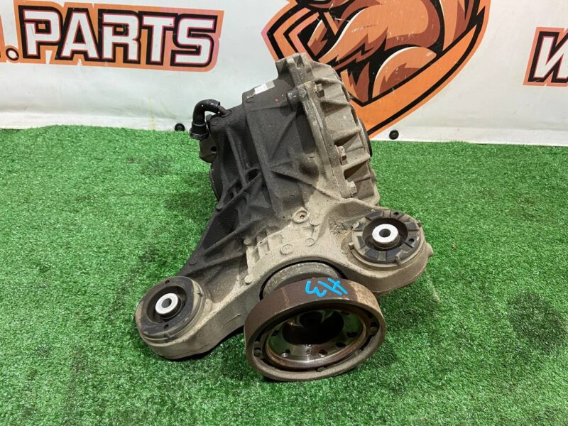 LR092734 Rear differential RANGE ROVER VELAR (L560) Used cost 500 € in stock 2 pcs.