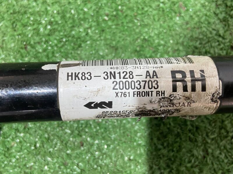 LR092738 Half shaft front right Range Rover Velar L560 (2018-) Used - Image 21