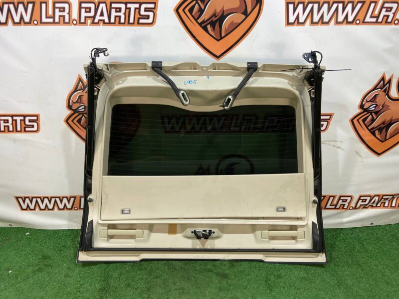 LR094294 Upper trunk lid Range Rover L405 (2013-2021) Used cost 600 € in stock 4 pcs.