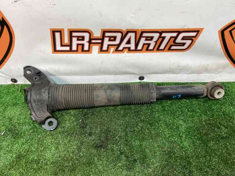 LR098141 Rear shock absorber 2.0 TDI Land Rover Discovery Sport L550 (2015-) USED cost 100 € in stock 12 pcs.