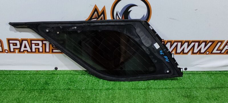 LR099661 Body glass, side right rear Land Rover Discovery 5 L462 (2017-) Used cost 190 € in stock 2 pcs.