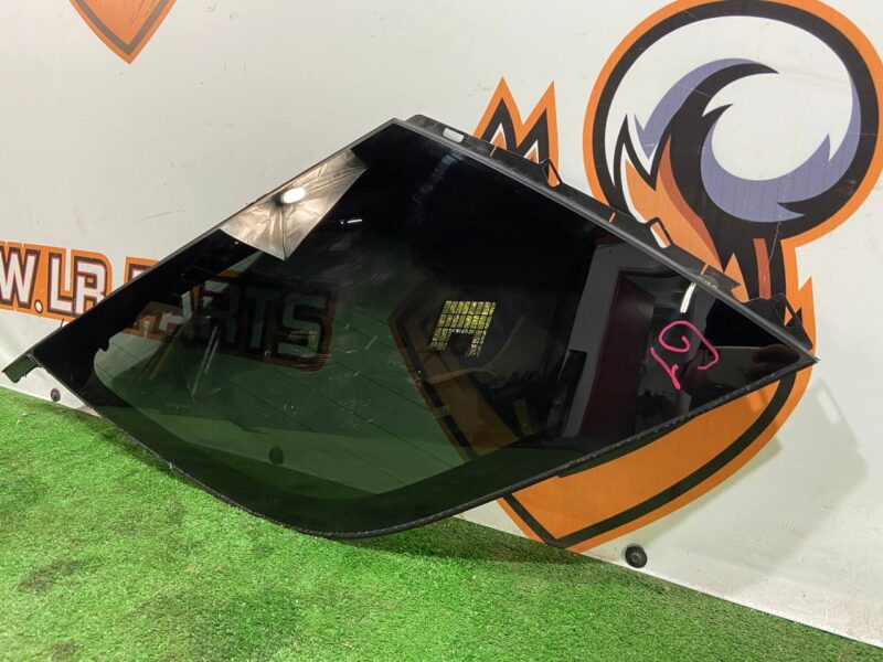LR099662 Left rear body glass Land Rover Discovery 5 L462 (2017-) Used cost 190 € in stock 4 pcs.