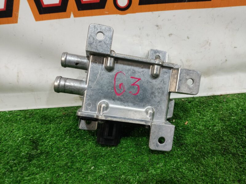 LR101813 Control module Range Rover Sport L494 (2014-2022) USED cost 50 € in stock 4 pcs.