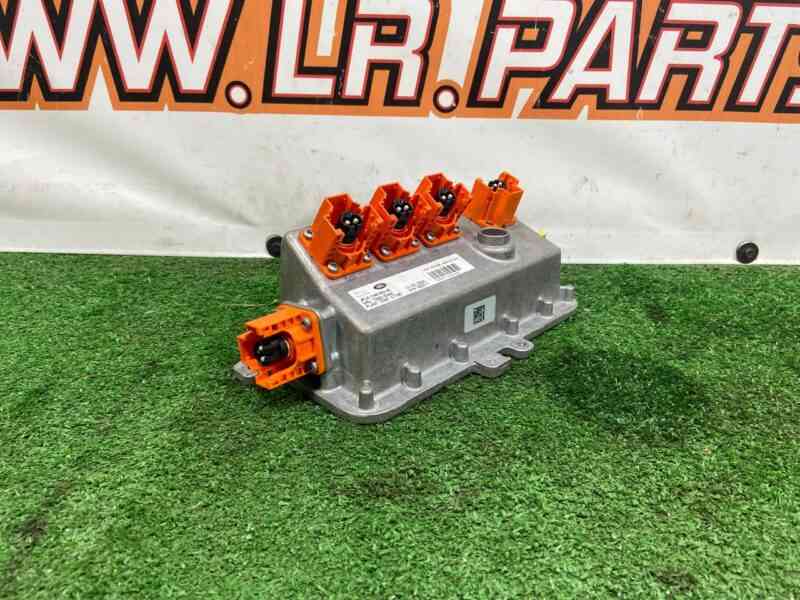 LR101852 Electrical distribution box Range Rover Sport L494 (2014-2022) Used cost 420 € in stock 1 pcs.