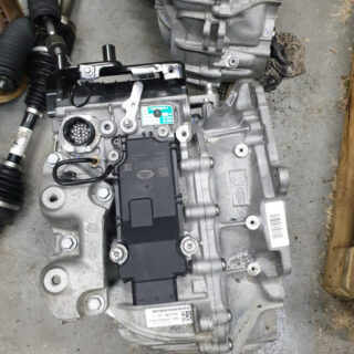 LR101959 AUTOMATIC TRANSMISSION 9-stage 9HP48 2.0TD ingenium LAND ROVER DISCOVERY SPORT (L550) 2015- Used cost 575 € in stock 1 pcs.