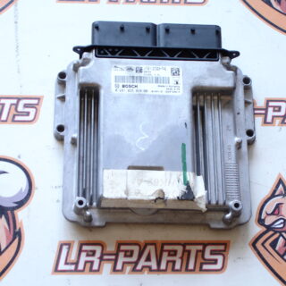 LR106733 LAND ROVER DISCOVERY 5 Used engine control unit cost 280 € in stock 1 pcs.