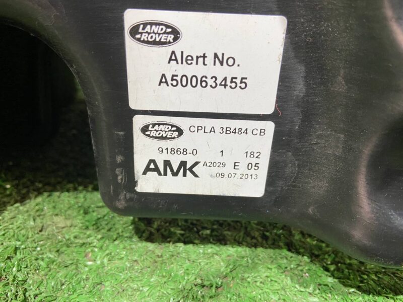 LR108984 Air suspension compressor Range Rover Sport L494 (2014-2022) Used cost 210 € in stock 5 pcs.