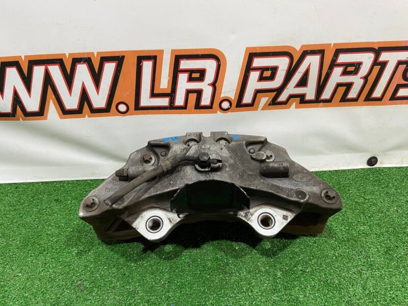 LR110097 Front right caliper 4 piston Land Rover Discovery 5 L462 (2017-) USED cost 290 € in stock 1 pcs.