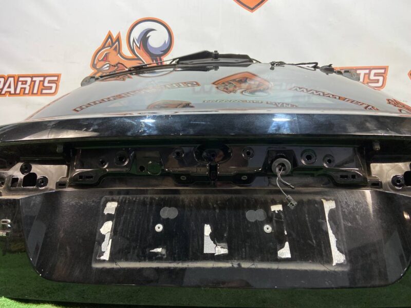 LR110352 Trunk lid Range Rover Velar L560 (2018-) Used - Image 13