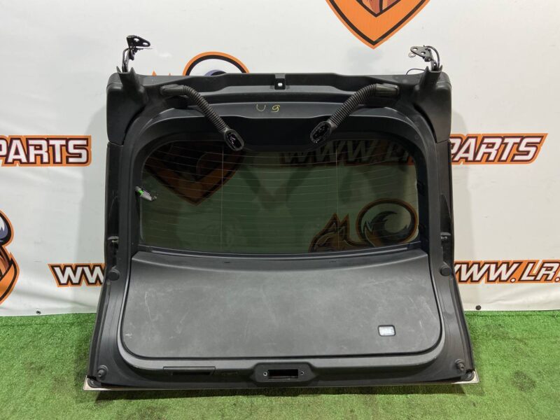 LR110352 Trunk lid Range Rover Velar L560 (2018-) Used cost 400 € in stock 2 pcs.