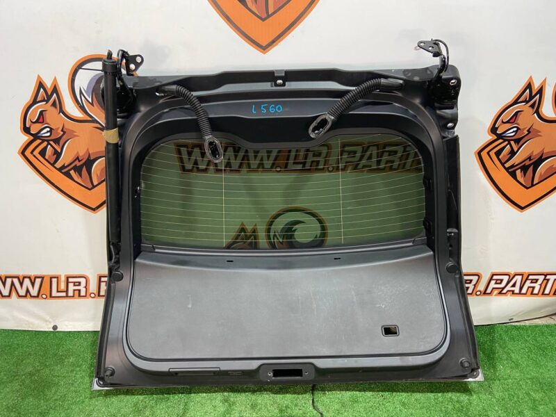 LR110352 Trunk lid Range Rover Velar L560 (2018-) Used cost 400 € in stock 2 pcs.
