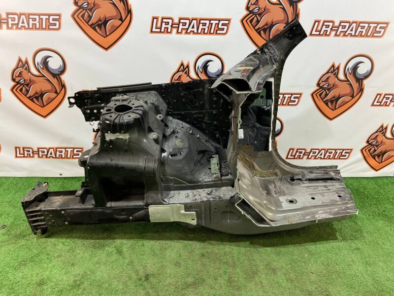 LR111045 Quarter front right Land Rover Discovery 5 L462 used cost 549,99 € in stock 1 pcs.