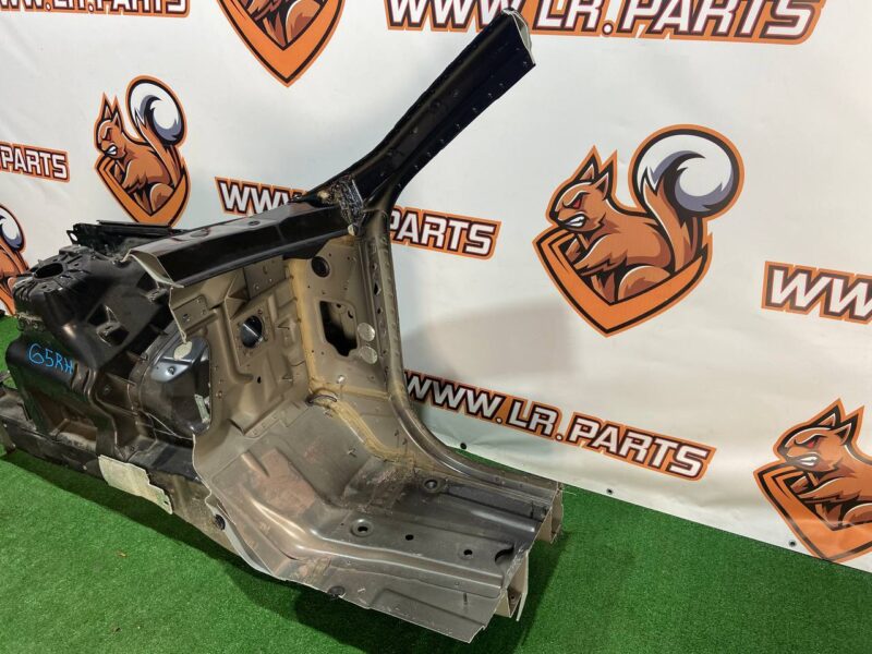 LR111045 Quarter front right Land Rover Discovery 5 L462 used cost 549,99 € in stock 1 pcs.